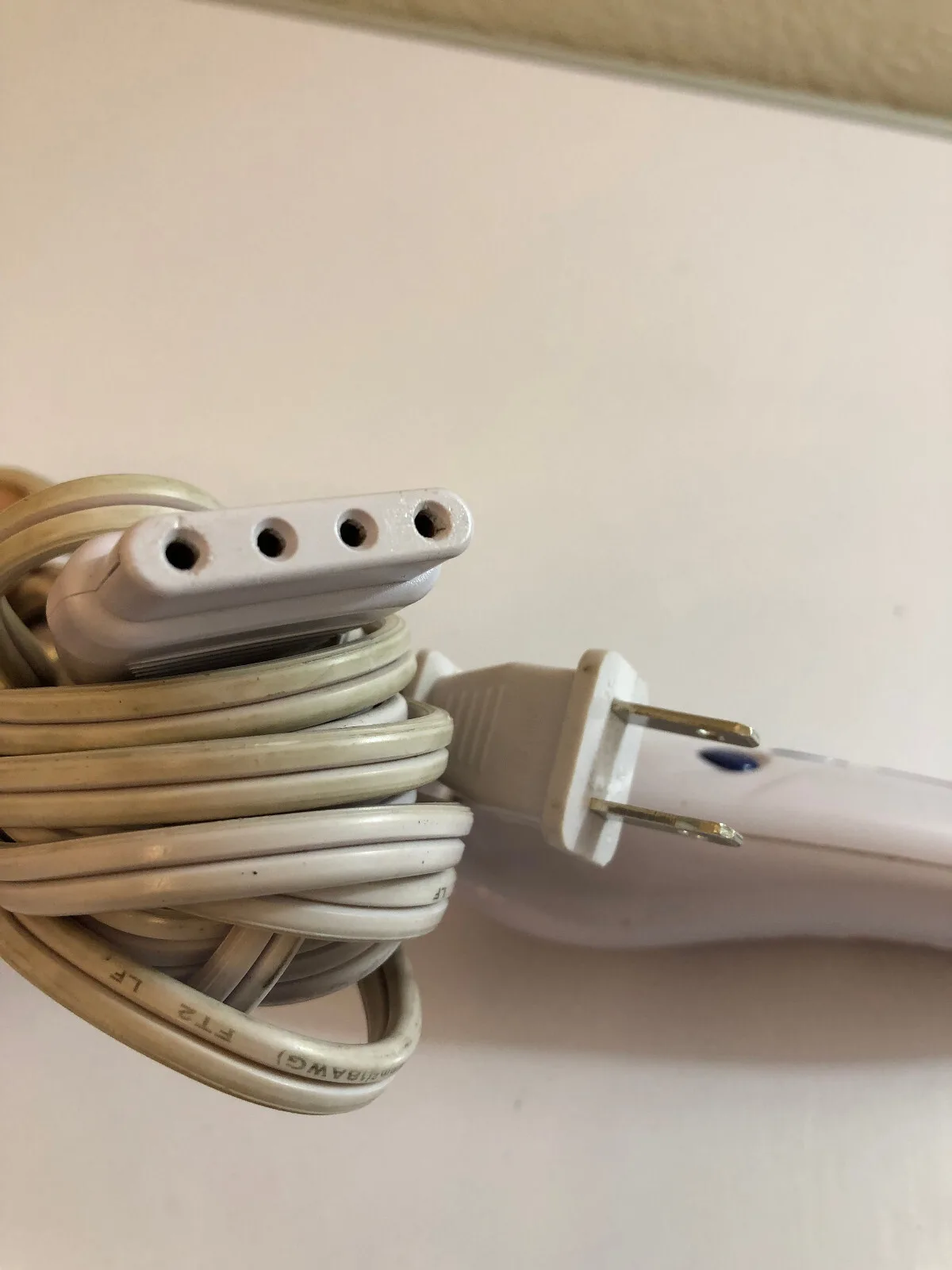 Biddeford connector plug