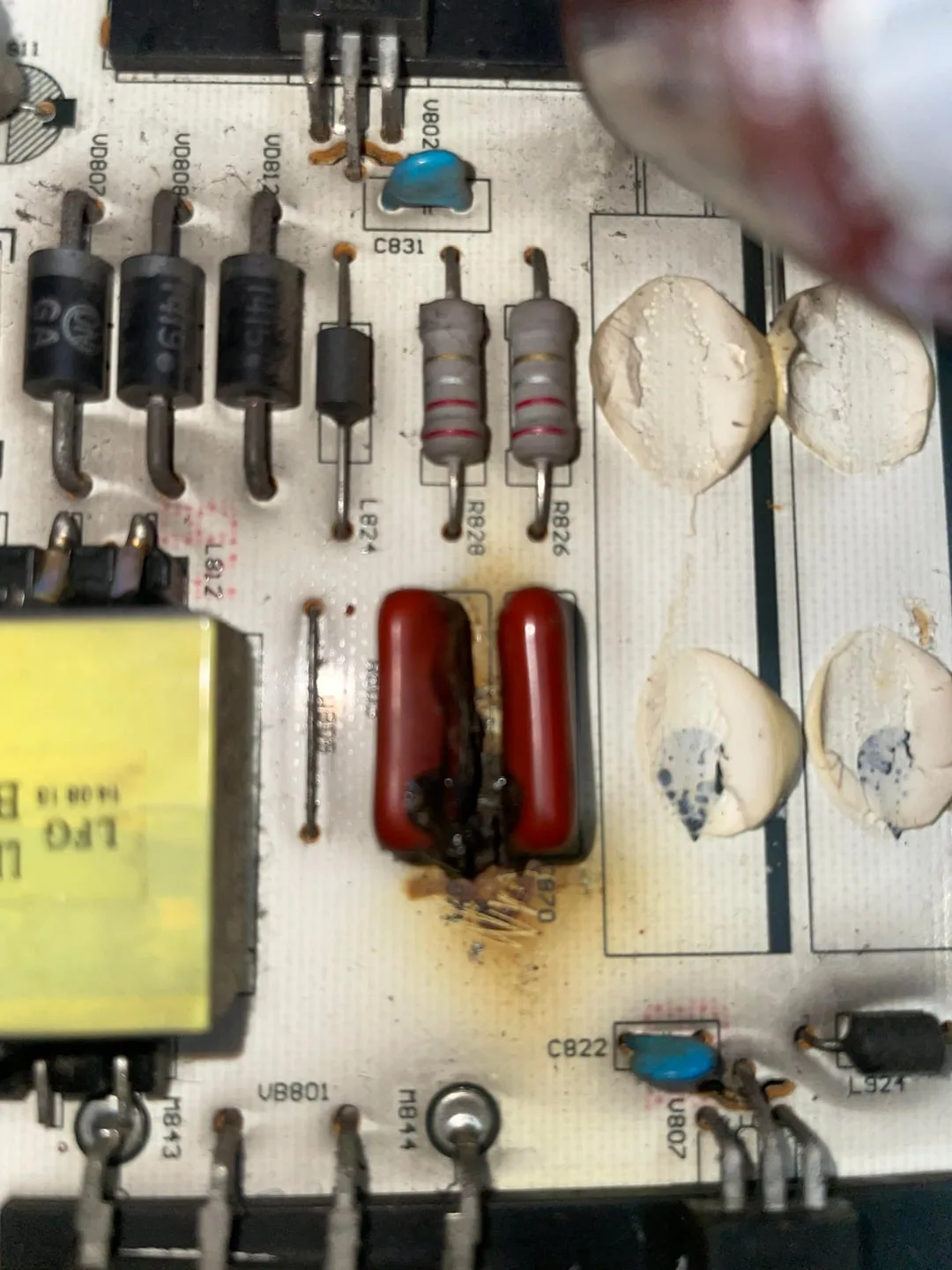 capacitors