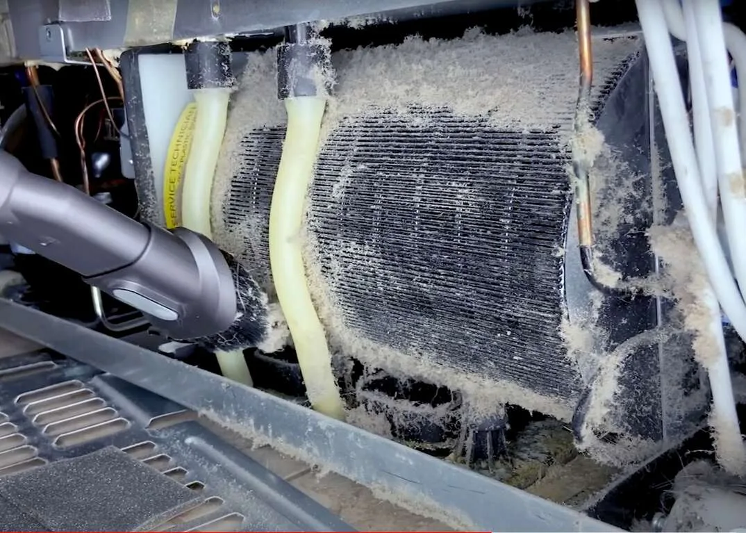 Cleaning condenser coils Samsung fridge
