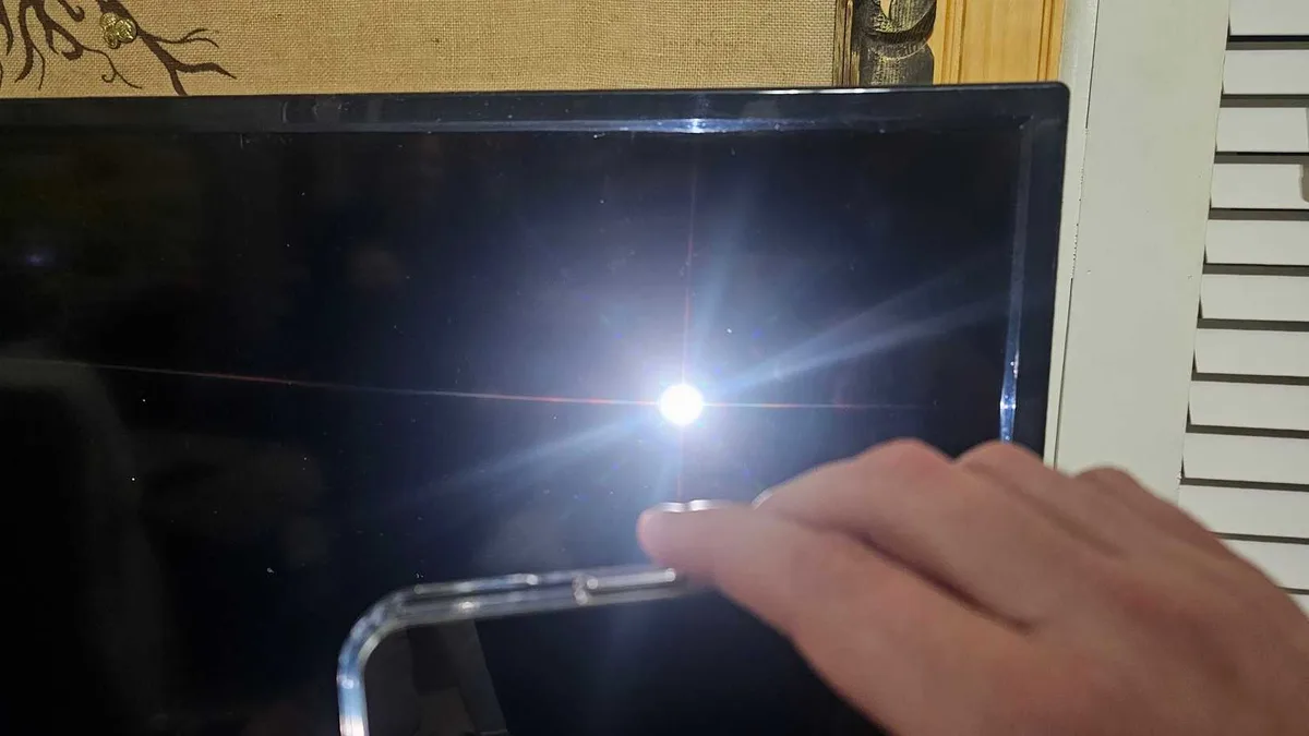 flashlight diagnostic test