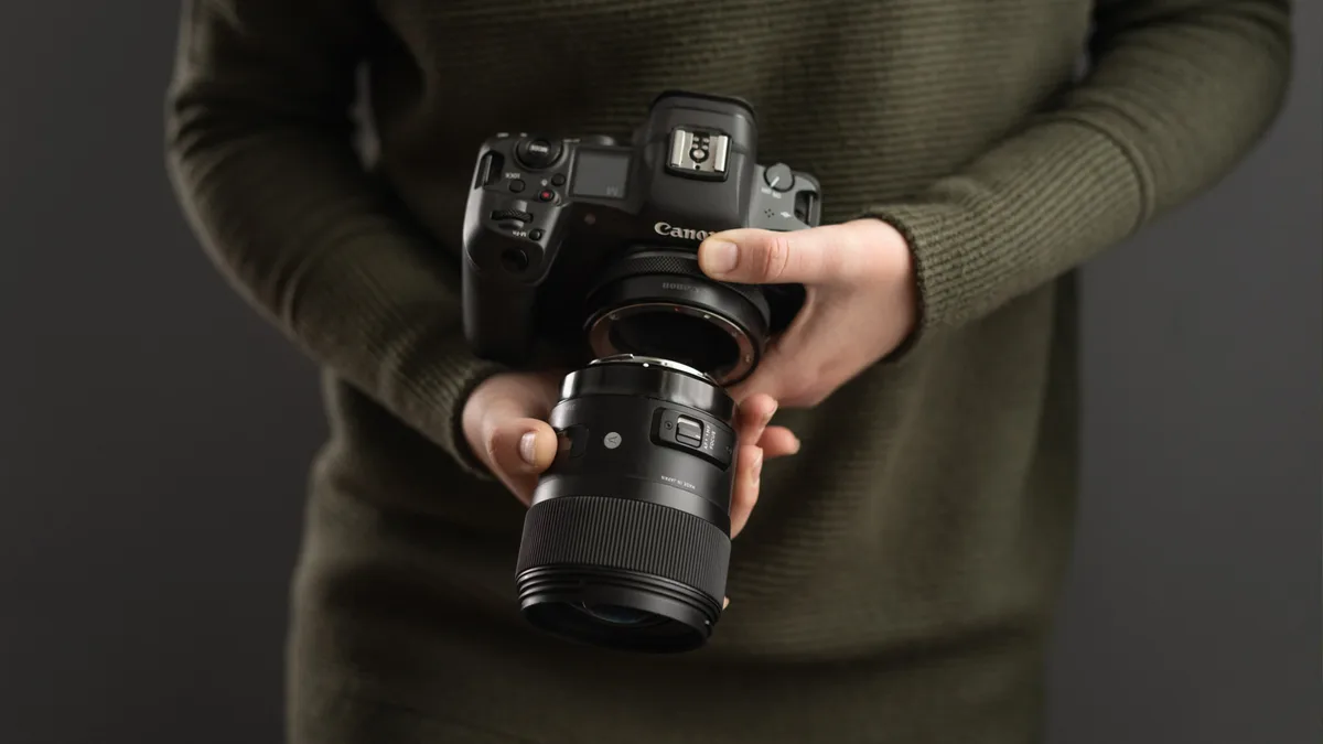 interchangeable lens system