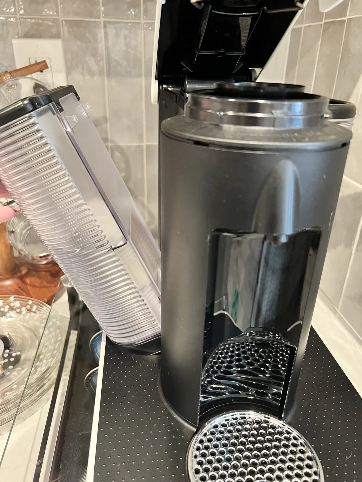 Nespresso Vertuo water tank
