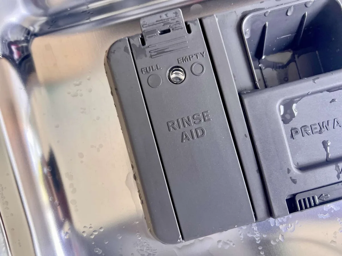 rinse aid indicator light