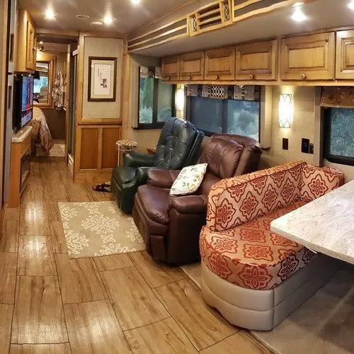 RV textile layering