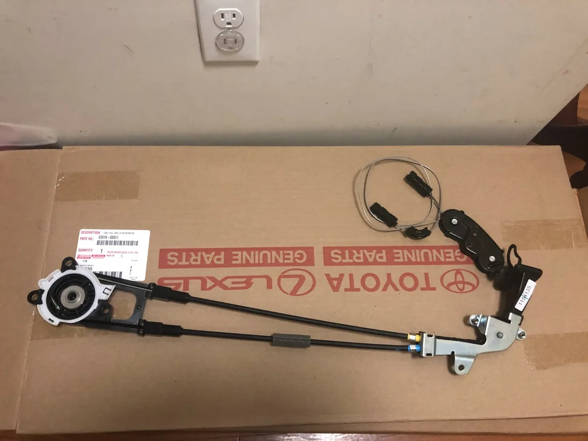 Sliding door cable assembly