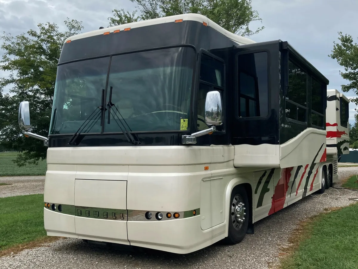 What Is A Diesel Pusher Rv